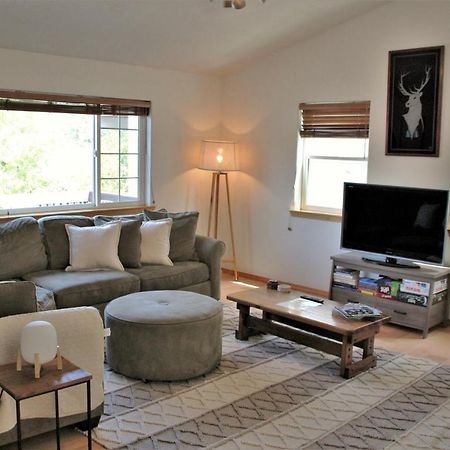 Hood River Family Vacation Home ภายนอก รูปภาพ